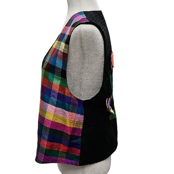 Handcrafted Women's Artistic Multicolor Plaid and Floral 3 Button Vest Size S/M - Picture 3 of 7